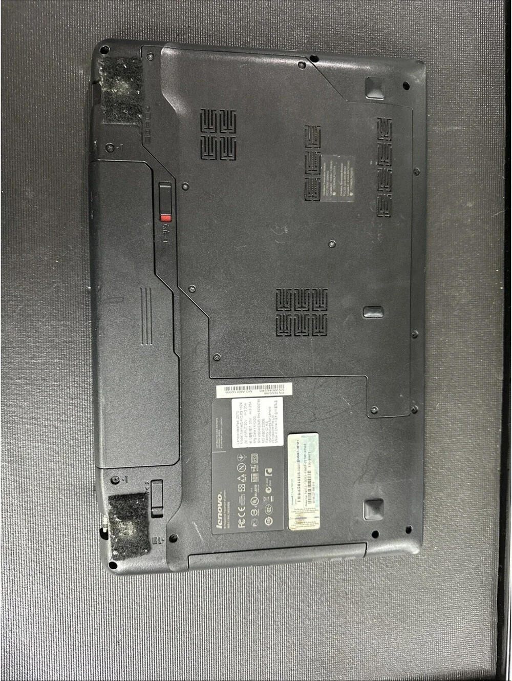 Lenovo IdeaPad Z570 Laptop Intel Core i5-2450M 6GB Ram (damaged) Read